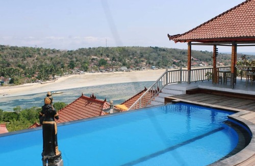 Tanjungbenoa House | Lanussa Hill Villa. top hill villa with oceanview