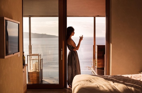 Meta House | Laqua by the Sea
