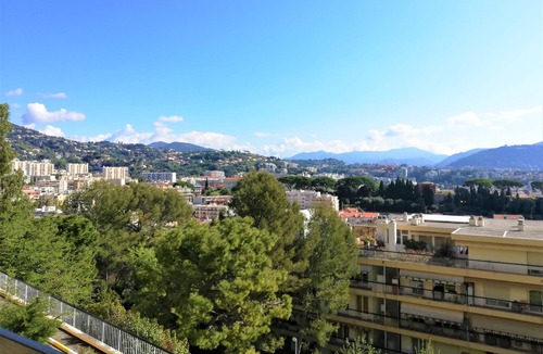 Saint-Sylvestre Apartment | LARGE APARTMENT WITH POOL NICE