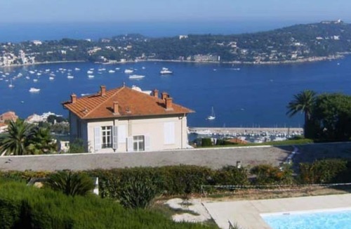 Villefranche-sur-Mer Apartment | Large balcony with a magnificent sea view. 2 bedroom apartment. Pool and parking