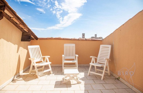 Antibes Old Town Apartment | Large duplex in the heart of Viel Antibes