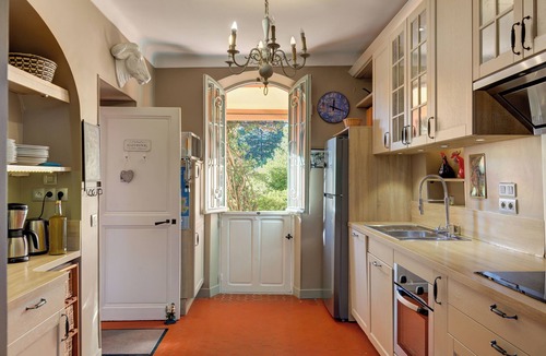 Plaine de la Brague House | Large family villa of 1880 in Antibes Center, gr pool, close to the sea