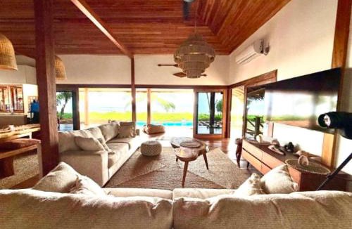 Katiet Villa | Large Private Beachfront Villa Mentawai