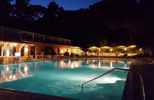 Capo D'arco Villa | Large Villa dating back to the '60s in the private area of ​Capo d'Arco in Elba