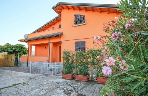 San Terenzo Monti House | LAST MINUTE OFFER- Exclusive Villa, Pool, BBQ