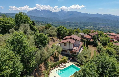 Gassano House | LAST MINUTE OFFER- luxury Villa Luna- private pool- wifi