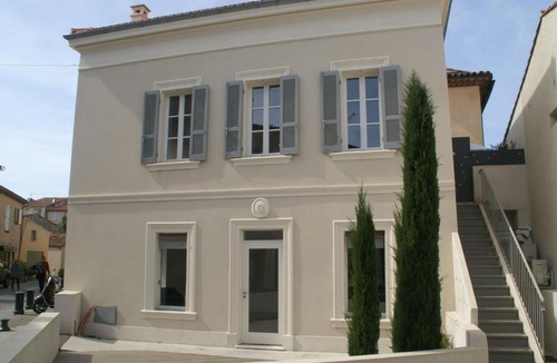 Saint-Tropez City Centre House | Lavish Holiday Home in Saint Tropez near Beach