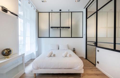 Cannes City Centre Apartment | Le 121 - LOFT design Rue d'Antibes