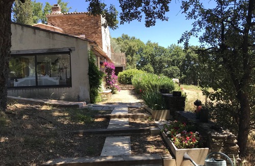 La Garde-Freinet House | Le Charme Authentique et Bohème de la Pleine Nature Dans le Golfe de St Tropez
