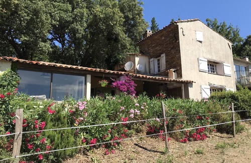 La Garde-Freinet House | Le Charme Authentique et Bohème de la Pleine Nature Dans le Golfe de St Tropez