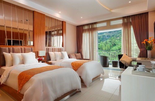 Cipanas Hotel | Le Eminence Hotel Convention & Resort Ciloto - Puncak