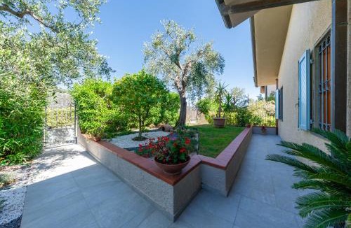Pieve a Elici Villa | Le Lanterne - Villa vista mare