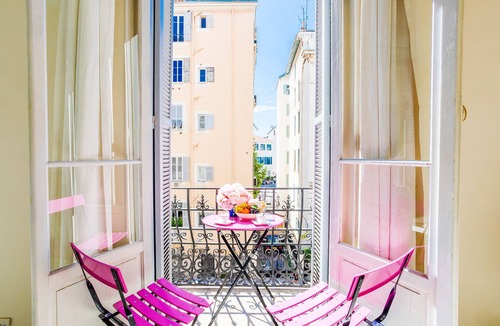 Lepante Quarter Apartment | LE MASSENGY AP4098 by RIVIERA HOLIDAY HOMES