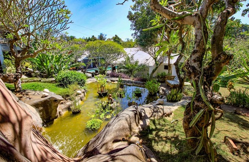 Kalibukbuk Hotel | Le Mirage Villa Santai