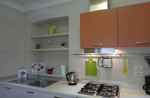 Lucca Historical Center Apartment | LE PALME Centro Storico - Refined, elegant, with AC, private lift and wifi