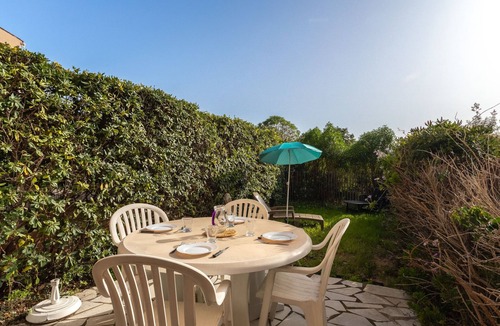 Rayol-Canadel-sur-Mer Apartment | Le Plein Soleil by Interhome