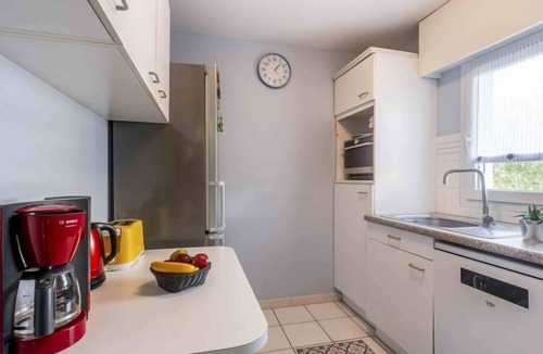 Boulouris-sur-Mer Apartment | Le Promethée by Interhome