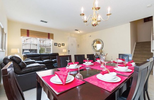 Legacy Park House | ⛱ Legacy Park | Luxury Pool Home | Disney Area ✈