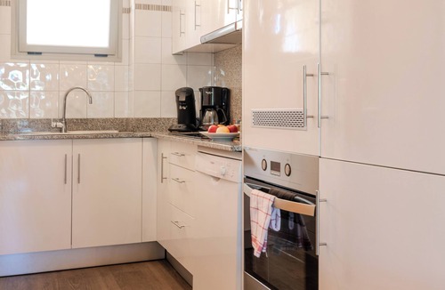 Antibes Apartment | Les 15 Pins & La Mer