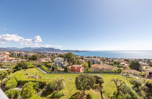 Caucade Apartment | Les Belles Terres - Résidence avec piscine vue mer