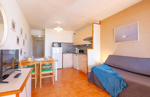La Nartelle Apartment | Les Coteaux de la Nartelle by Interhome