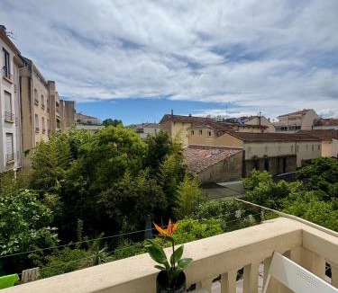 California - Pezou Apartment | Les Lucioles-2rooms app 9 min Festival -balcon-wifi