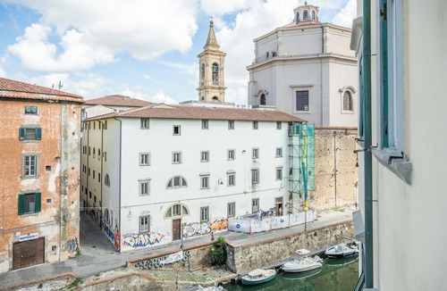 Venezia Nuova Apartment | Libeccio Urban Suite by Pleiades Home