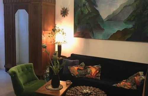 Quartier du Port Apartment | LOFT D ARTISTES AVEC PATIO AU PORT DE NICE