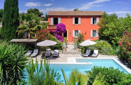 Plaine de la Brague Apartment | Loft studio atelier with pool in walking distance to the beach and old town