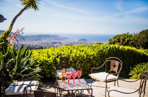 Gairaut Villa | LOU MAS SOUBRAN VI2083 by RIVIERA HOLIDAY HOMES