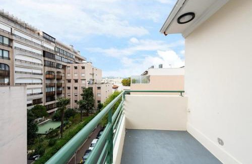 Juan-les-Pins Apartment | LOUIS GALLET Centre JUAN LES PINS 50m des plages