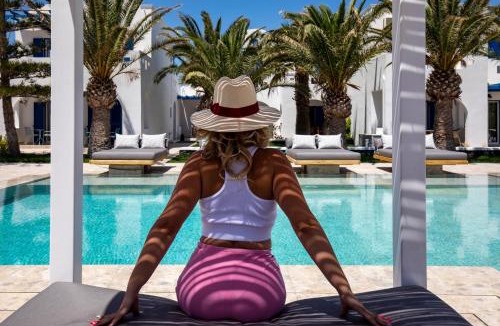 Agia Paraskevi Apartment | Louis Studios Santorini