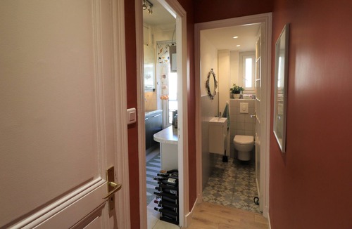 Liberation Apartment | Lovely apartment in vibrant and genuine Liberation in central Nice.