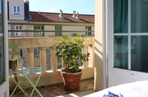 Liberation Apartment | Lovely apartment in vibrant and genuine Liberation in central Nice.