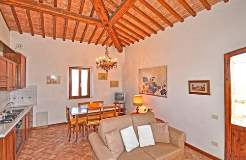 San Gimignano Apartment | Lovely apartment for 4 people with A/C, WIFI, pool, TV, terrace and panoramic view