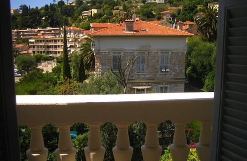 Beaulieu-sur-Mer Apartment | Lovely, Bright Two Bedroom Apartment In Beaulieu Sur Mer