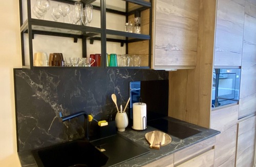 Saint-Tropez Apartment | Lovely, entirely renovated duplex next to the beach La Bouillabaisse
