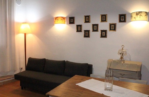 Buonconvento Apartment | "Lovely Home" Cozy vacation home with Wi Fi and space in the house for bikes.
