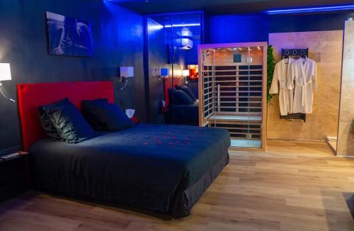 Cros-de-Cagnes Apartment | LoveRoom#1 by Pimente ton couple