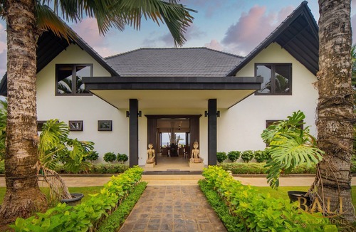 Lokapaksa Villa | Lovina Luxury Pool Villa, Where Class and Style Converge at North Bali!