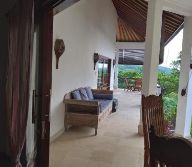 Kayu Putih Villa | Lovina Paradise