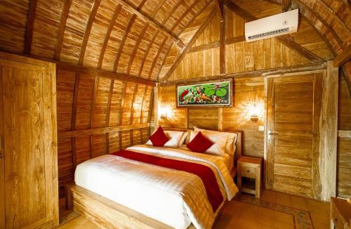 Kedewatan House | Lumbung Sari Wooden Villa