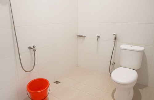 Takengon House | Luxe5 Inn Hj Hasnah Hasan