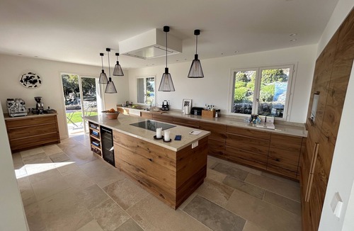 Tourrettes-sur-Loup House | Luxery Stone house with 180˚ Sea views, heated infinity pool, air-con, renovated