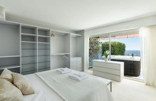 Cap d'Ail Apartment | Luxueux 4 Pièces - Jacuzzi - Piscine - Frontière Monaco
