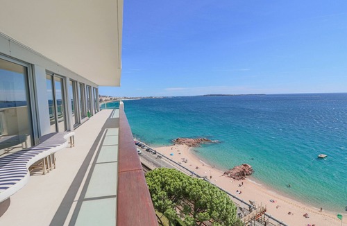 Cannes La Bocca Apartment | Luxurious design apt with sea view