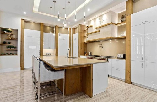 Reunion House | Luxurious Estate with Golf Simulator and Entertainment Loft at Reunion
