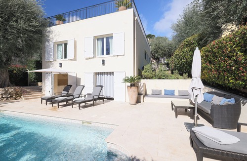 Beaulieu-sur-Mer Villa | LUXURIOUS VILLA WITH A GREAT SEA VIEW, POOL AND AIR CONDITION