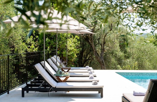 Villeneuve-Loubet Villa | Luxury 19th century villa, large Swimming pool, 2ha gardens - 15min Nice Airport