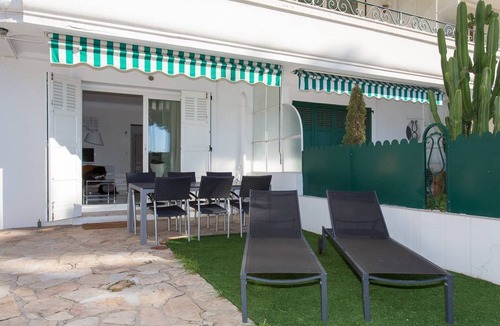 Pointe Croisette Apartment | Luxury 2 bedrooms on La Croisette!